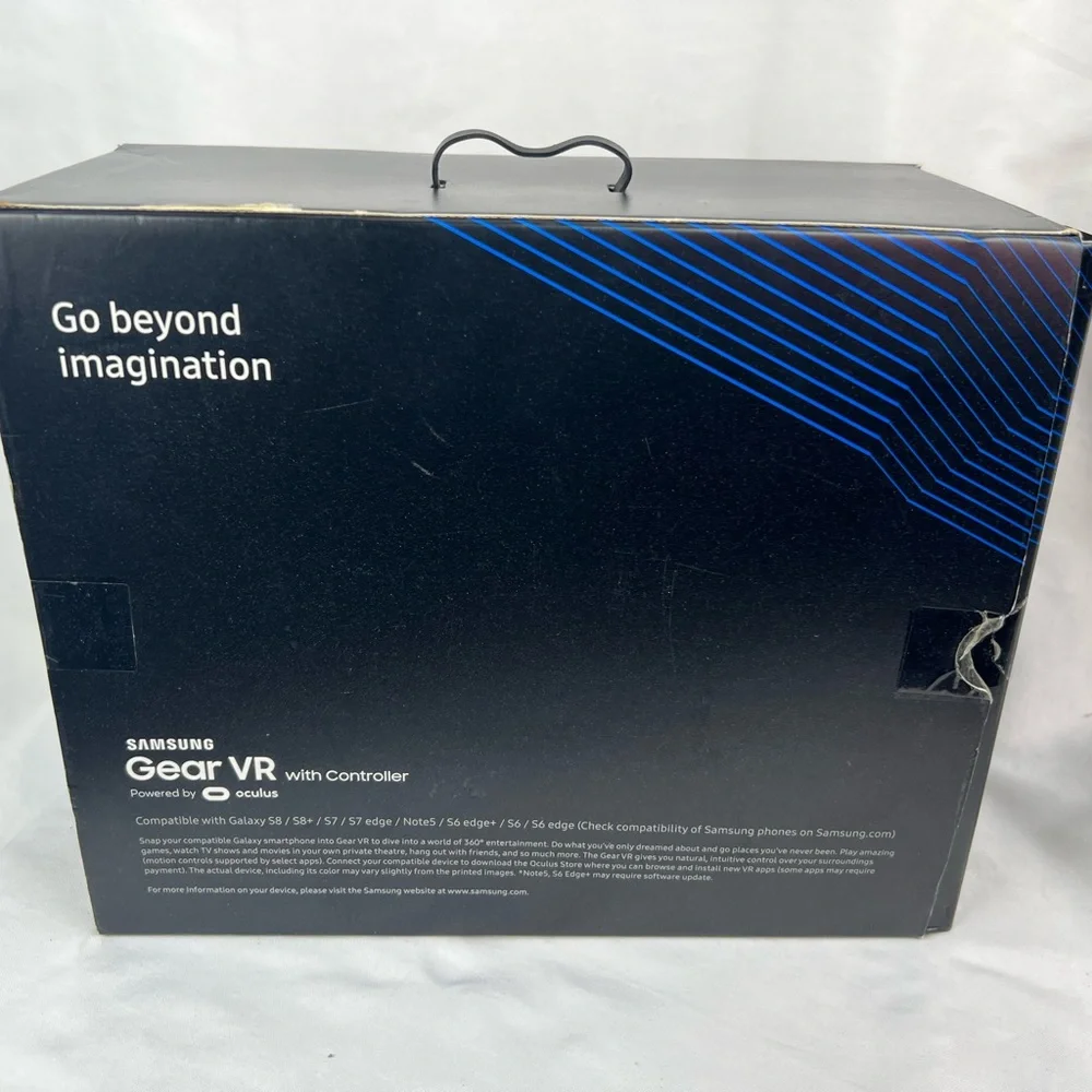 Samsung Gear VR SM-R324 With Controller